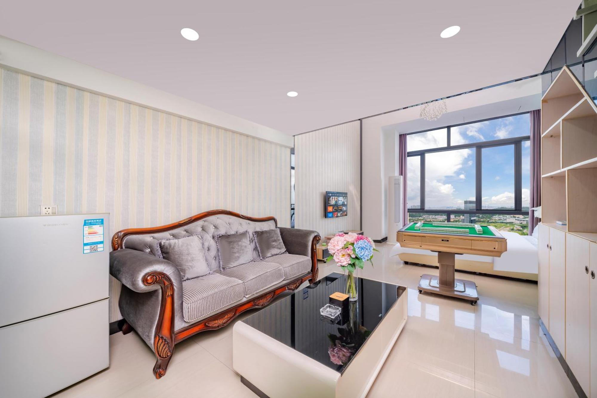 April Fair Duplex Apartment Guangzhou South Railway Station Ao Yuan Yue Shi Dai Branch Экстерьер фото