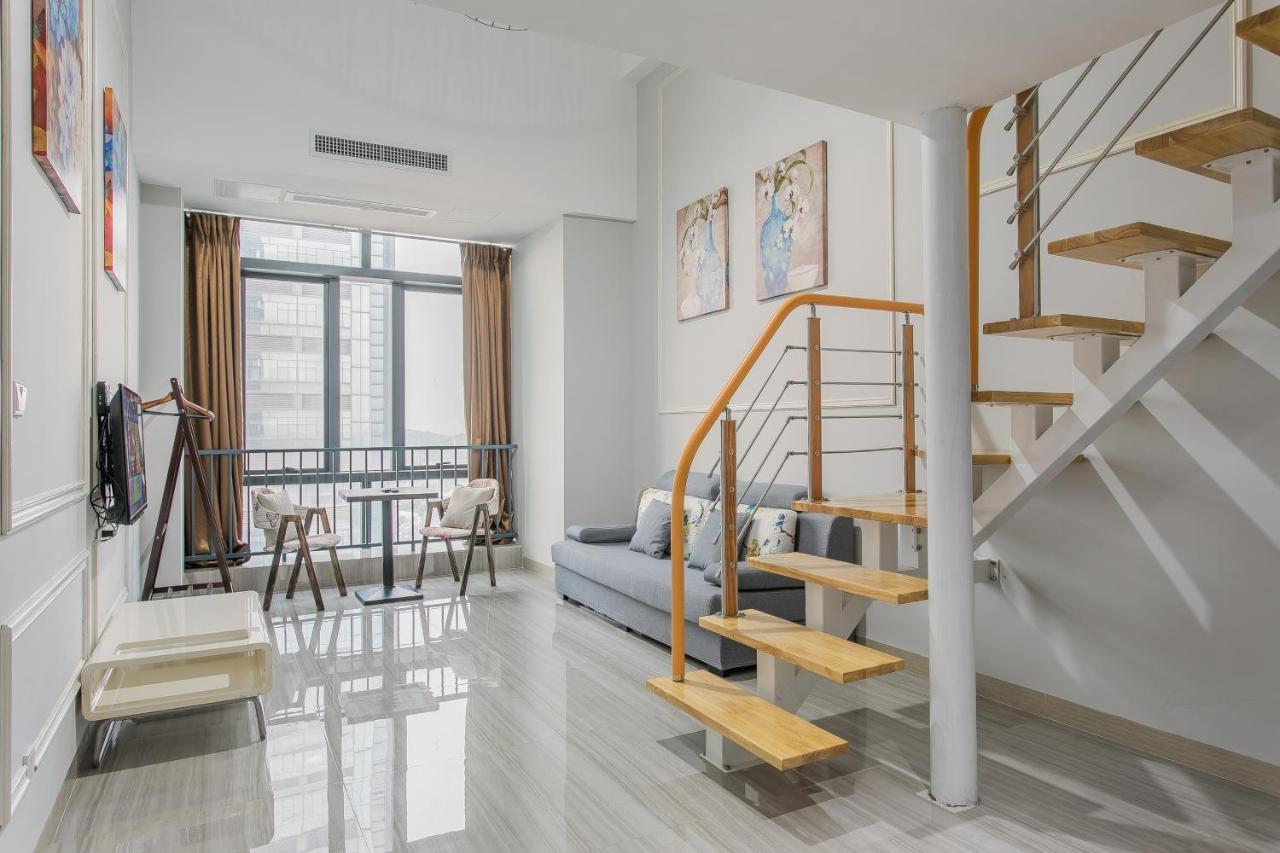 April Fair Duplex Apartment Guangzhou South Railway Station Ao Yuan Yue Shi Dai Branch Экстерьер фото