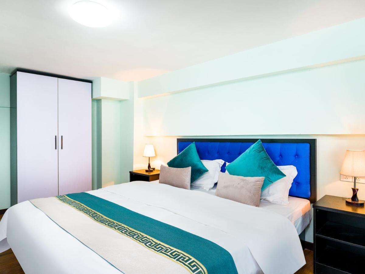 April Fair Duplex Apartment Guangzhou South Railway Station Ao Yuan Yue Shi Dai Branch Экстерьер фото