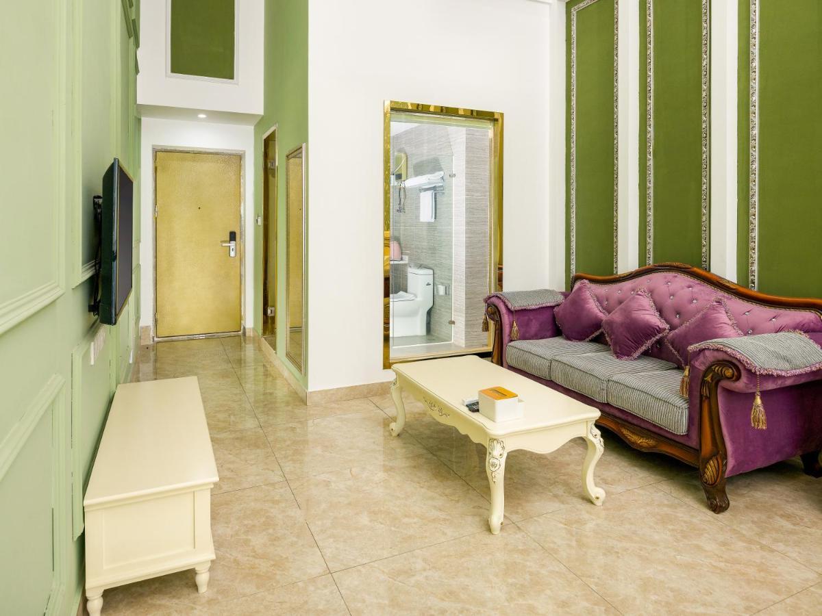 April Fair Duplex Apartment Guangzhou South Railway Station Ao Yuan Yue Shi Dai Branch Экстерьер фото